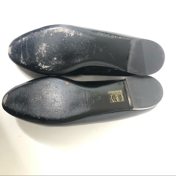 Burberry London Essentials Mormont Black Loafers - Picture 9 of 13